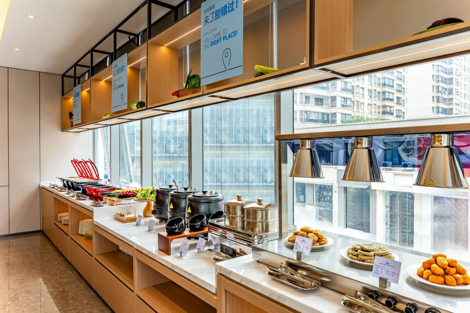 Holiday Inn Express Taizhou City Center By Ihg Экстерьер фото