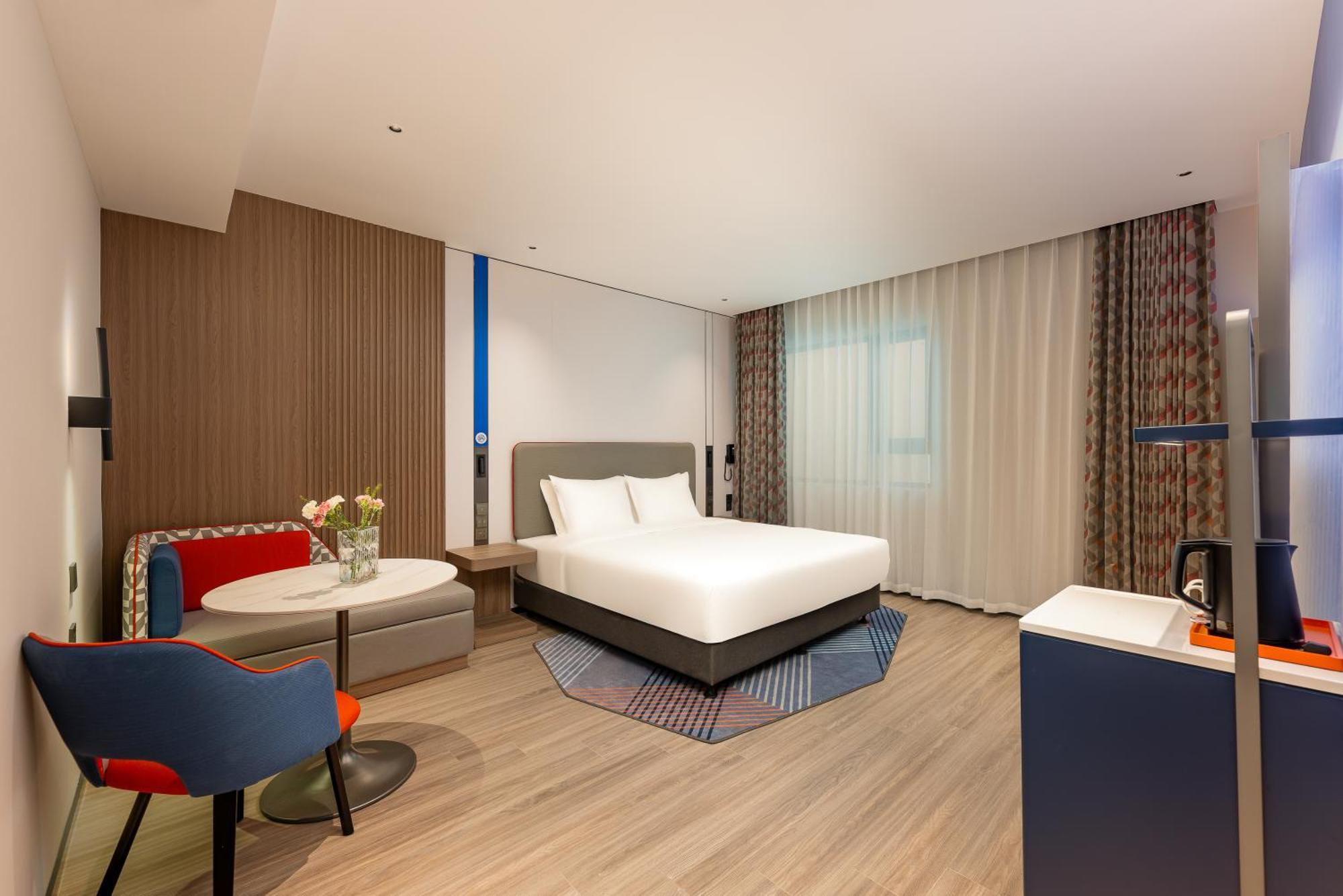 Holiday Inn Express Taizhou City Center By Ihg Экстерьер фото